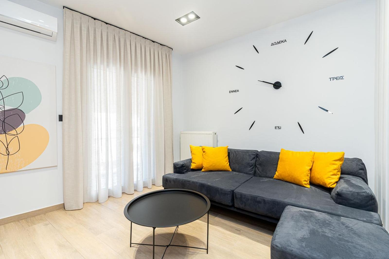Modern 3 Bedroom Luxury Apartment Thessaloniki Exterior photo